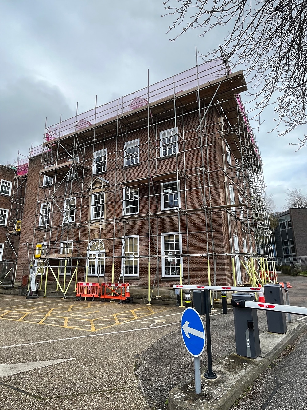 cnmscaffolding West Sussex County Hall